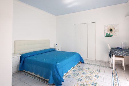 Two-Connecting-Double-Rooms-5